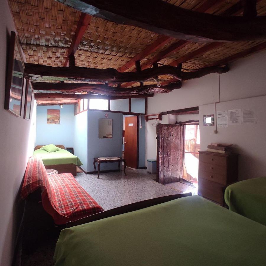 Hostal Sonchek San Pedro de Atacama Exterior photo